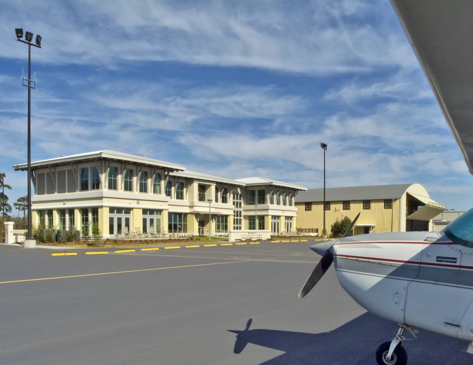 Georgetown County Airport Terminal – Mozingo + Wallace